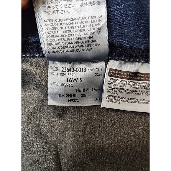 Levis Pull on Legging Jeans Womens 16W Short Blue Medium Wash Stretch NEW - Picture 13 of 13